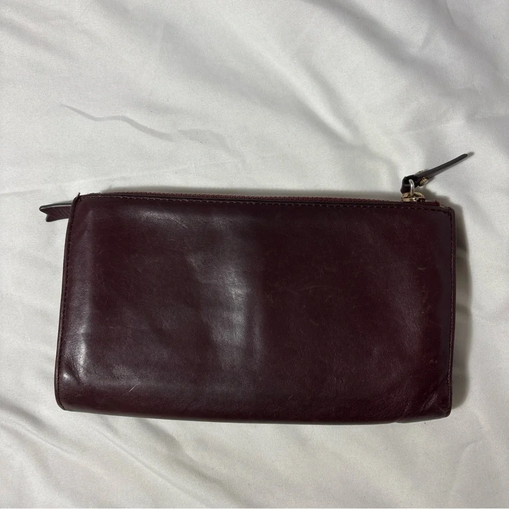 India Hicks London Harbor Island Take Out Double Zip Burgundy Leather Wallet Bag